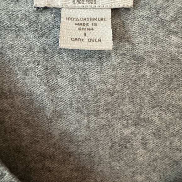 Mark Shale 100% cashmere v neck sweater women’s medium - Picture 6 of 6